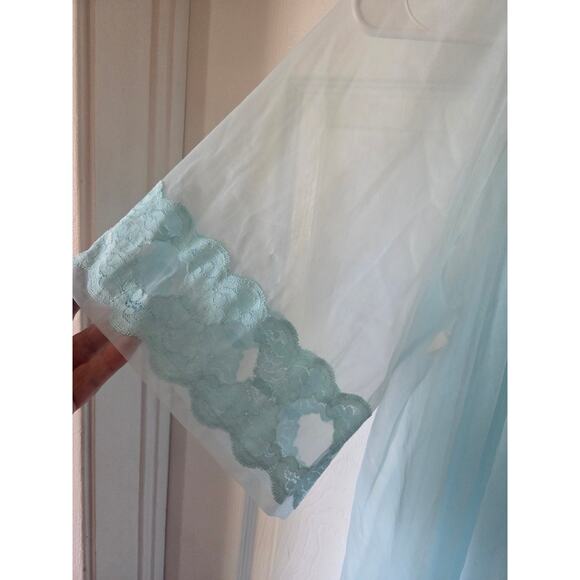 Vintage Large Blue Long Chiffon Nylon PEIGNOIR Nightgown Robe Sheer Lace - Picture 2 of 5